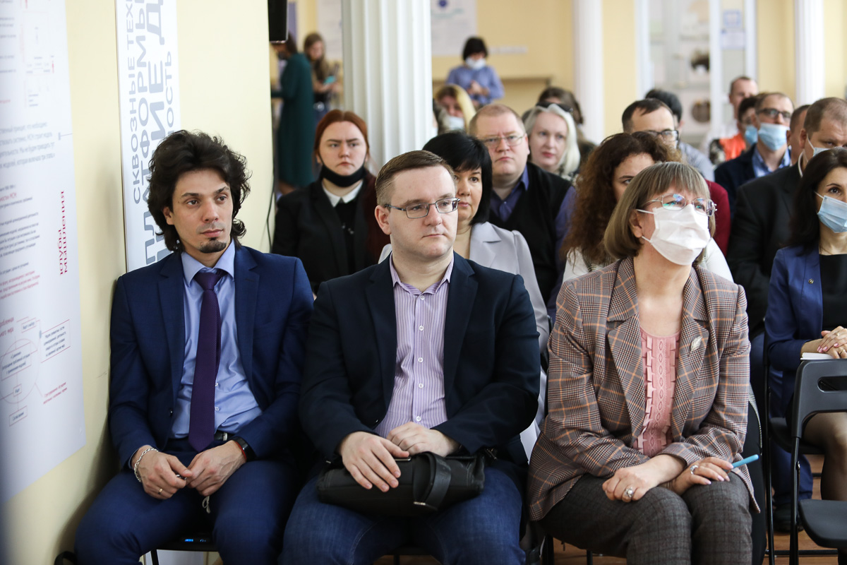 cifrovye-kompetencii-vypusknikov-v-avangarde-zadach-universiteta-ncfu-ru-04