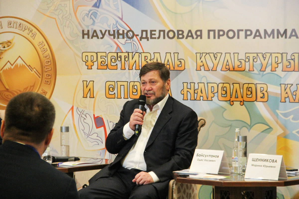na-kavkazskih-igrah-obsudili-budushchee-studencheskogo-sporta-ncfu.ru-03
