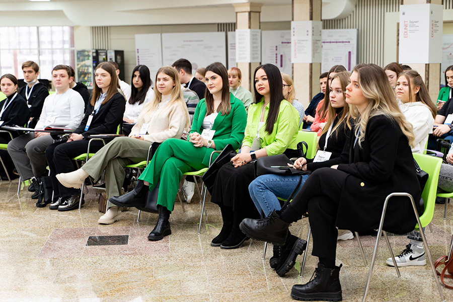 studenty-skfu-uchastniki-shkoly-mediummedia-ncfu-ru-02