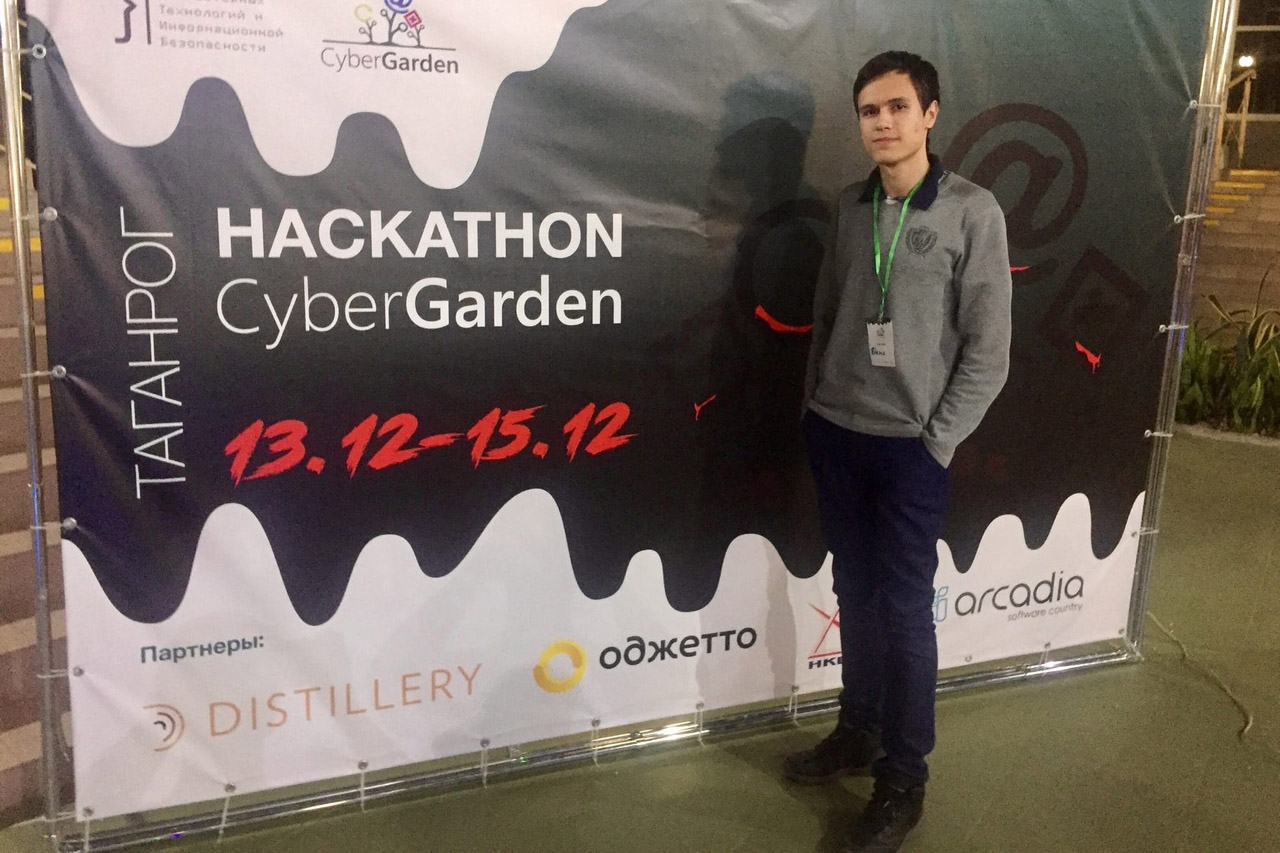 NCFU Student Wins Gold in Computer Science Contest